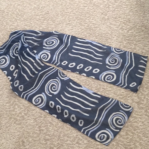 Scarf - Picture 2 of 2